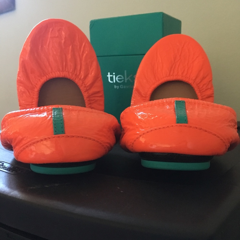 Tieks Outrageous Orange Neon 7 View 2